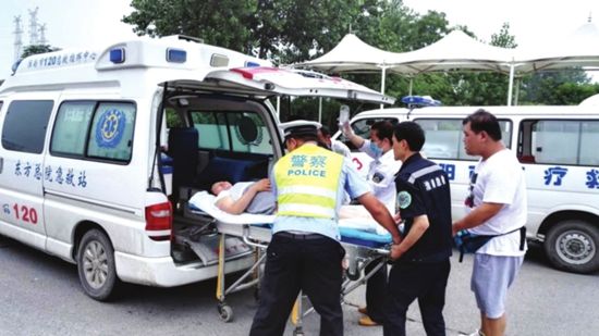 廣州救護車的容量配置，成社會關(guān)注問題01